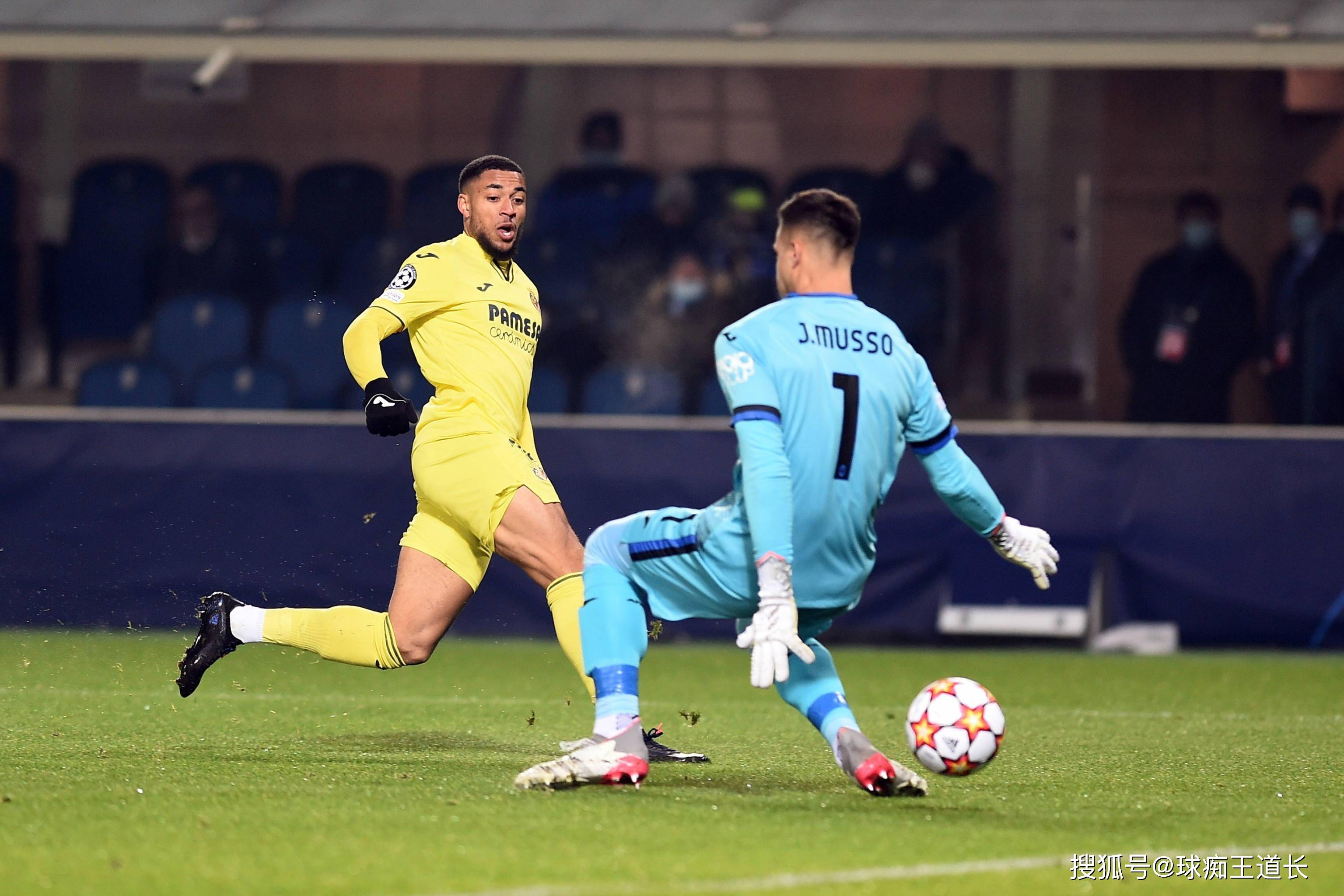 赛地聚焦——意甲国际比赛日热度飙升，阿贾克斯伤情更新，球迷炸锅，纪律约束更严格的简单介绍