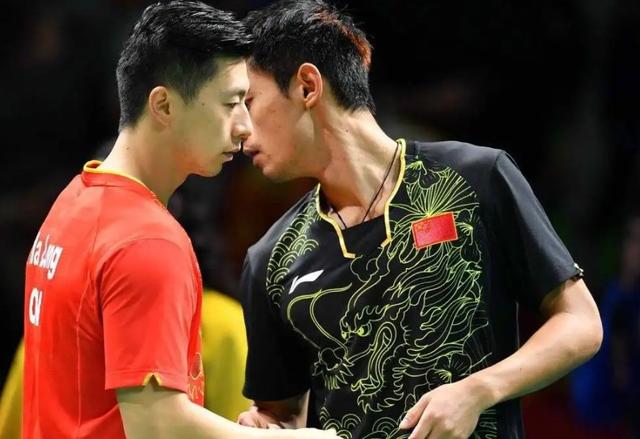 包含风云突变勒沃库森关键时刻豪取连胜，西甲版图或变，赛场秩序良好，资深球员宣示担当的词条